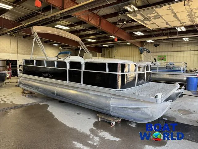 Slide: The Image of South Bay 20' Cruise Pontoon & Mercury 60HP 4-Stroke EFI 2008 - 50