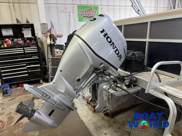 Slide: The Image of 2019 Montego Bay boat with Honda 60HP 4-Stroke EFI engine in workshop. - 15