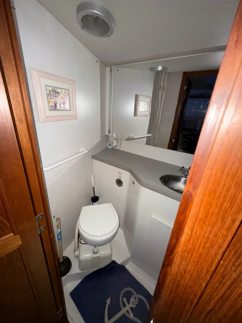 Slide: The Image of Carver Yachts 390 Cockpit Motor Yacht 1994 - 13