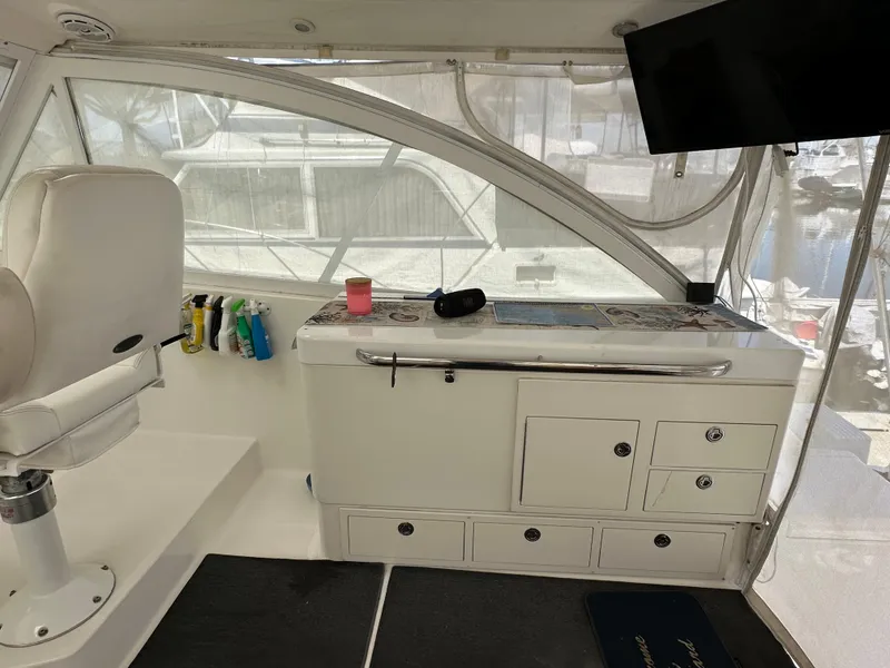 Slide: The Image of Luhrs 41 Express 2007 - 50