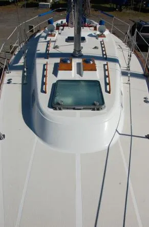 Slide: The Image of 1982 Tartan 37 sailboat deck with hatch and rigging. - 3