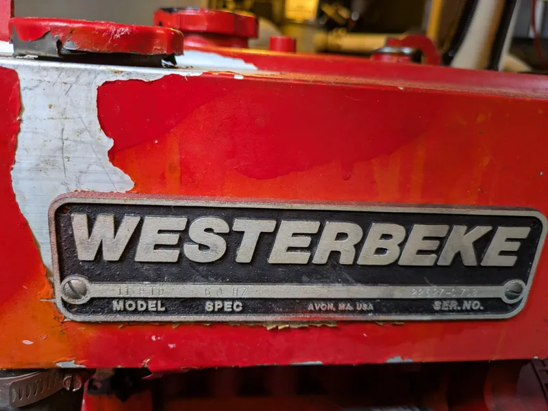 Slide: The Image of Sea Ray 460 Express Cruiser 1988 - 70