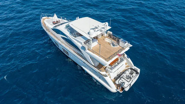 Slide: The Image of Azimut 84 2013 - 92