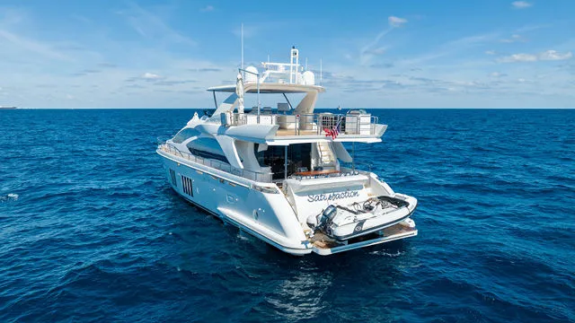 Slide: The Image of Azimut 84 2013 - 91