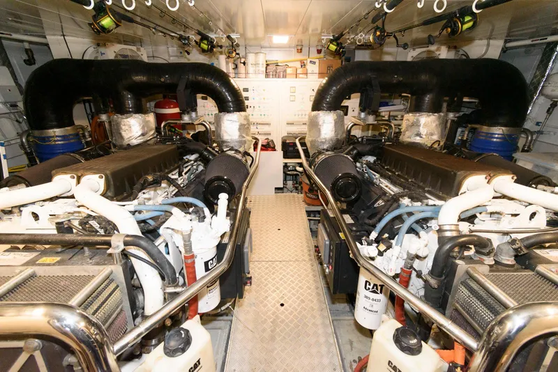 Slide: The Image of Azimut 84 2013 - 75