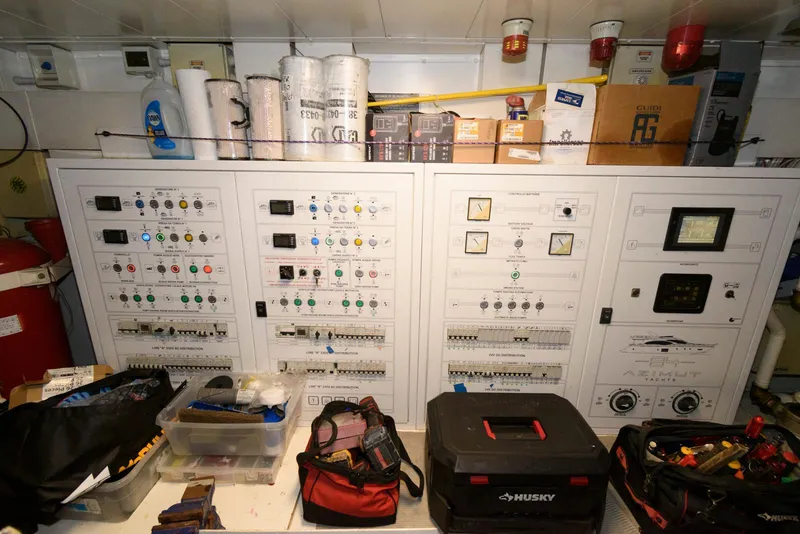 Slide: The Image of Azimut 84 2013 - 79