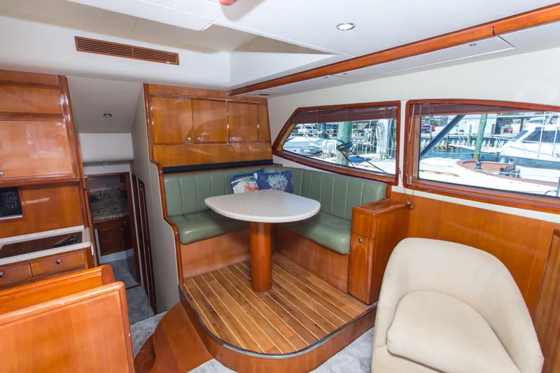 Slide: The Image of Bertram 450 Convertible 2005 - 123