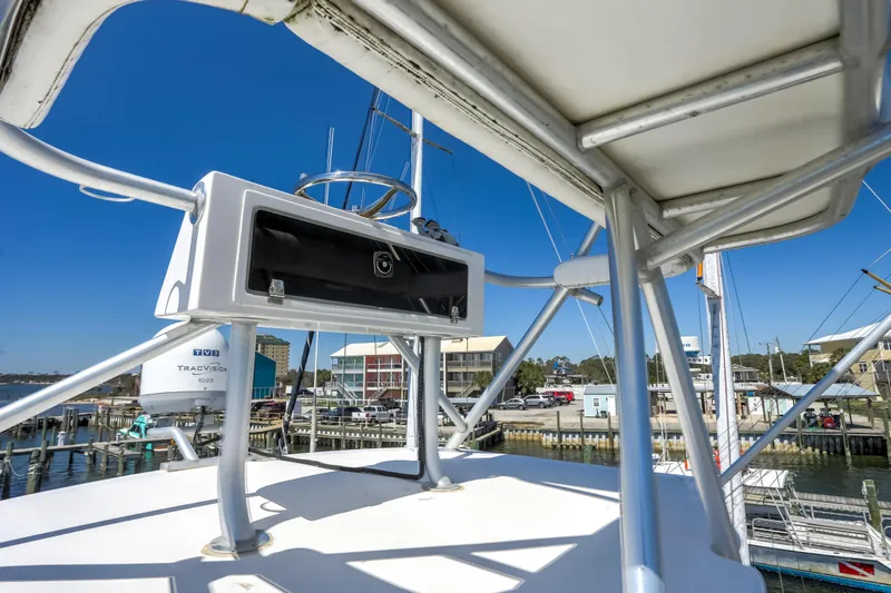 Slide: The Image of Bertram 450 Convertible 2005 - 70