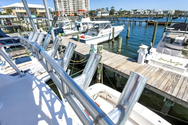 Slide: The Image of Bertram 450 Convertible 2005 - 87