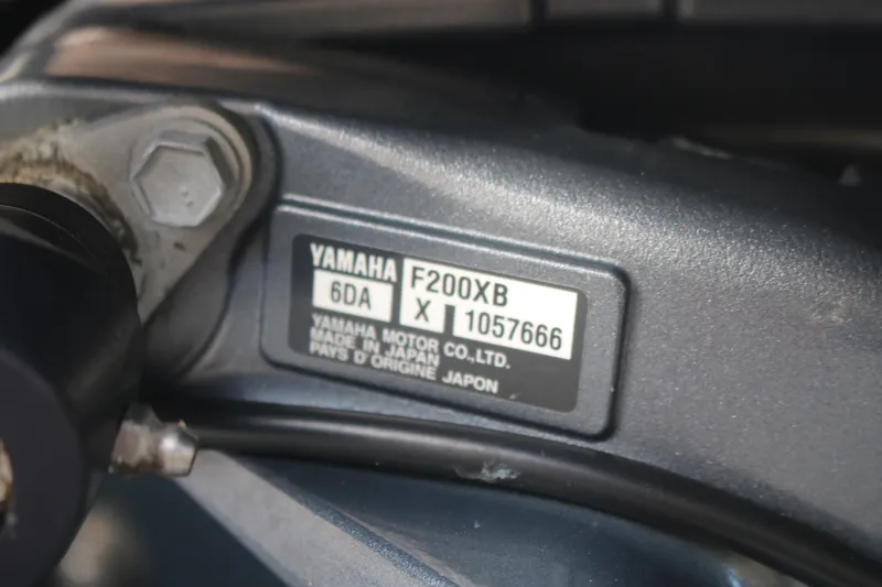 Slide: The Image of Yamaha F200XB engine label on 2022 Skeeter SX2250 boat. - 13