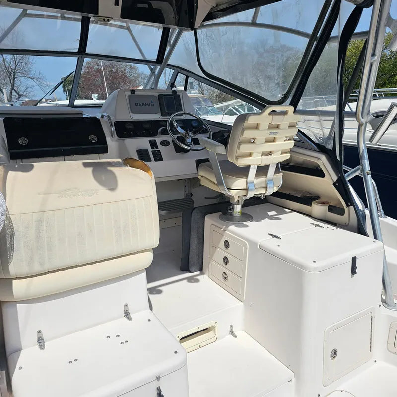 Slide: The Image of Grady-White Marlin 300 2004 - 5