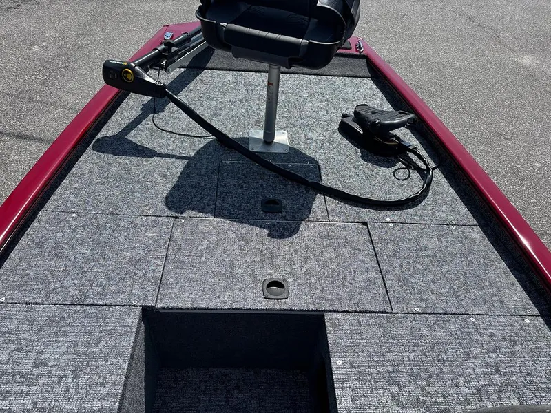 Slide: The Image of 2025 Tracker Pro 170 boat deck with seat and trolling motor. - 13