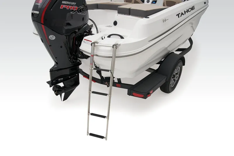 Slide: The Image of Tahoe 185 S 2025 - 73