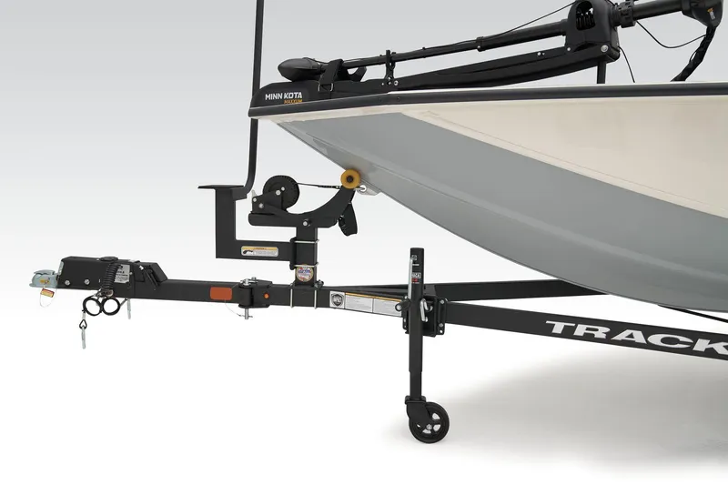 Slide: The Image of White River Pro Team 190 2025 - 23