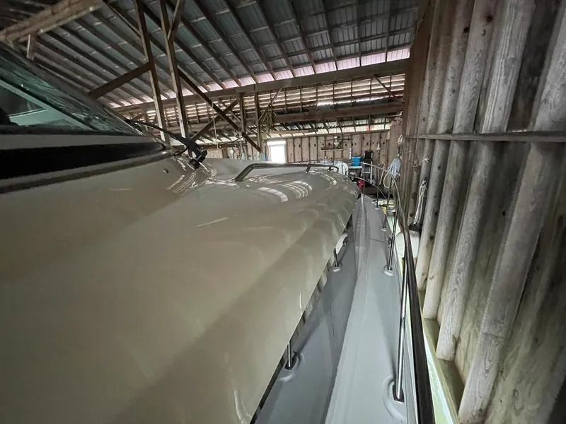 Slide: The Image of UNDER COVER STORED!!! - 40