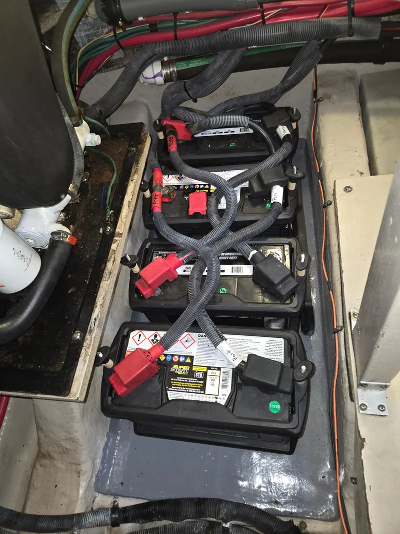 Slide: The Image of Sea Ray 390 Motor Yacht 2003 - 56