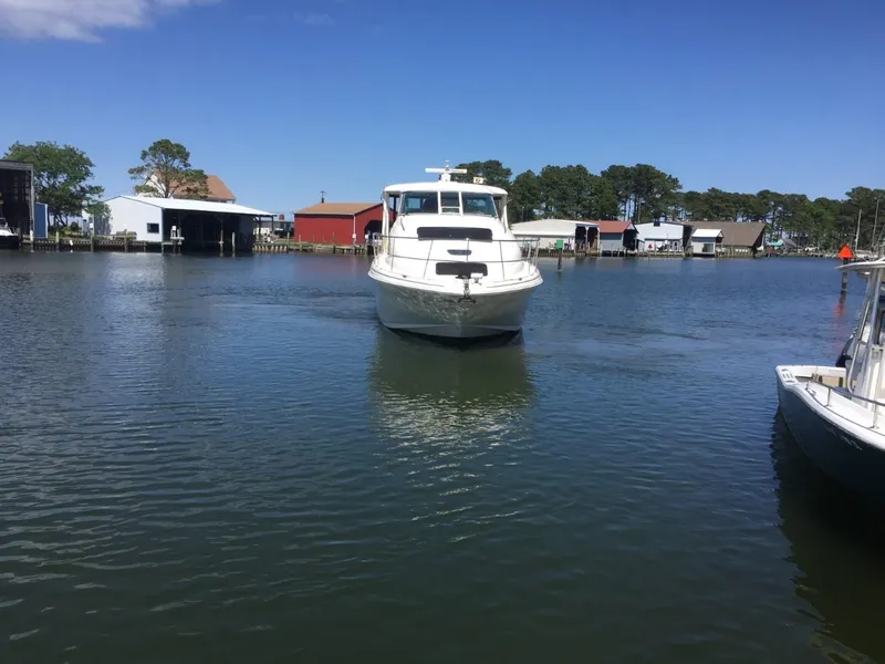 Slide: The Image of Sea Ray 390 Motor Yacht 2003 - 61