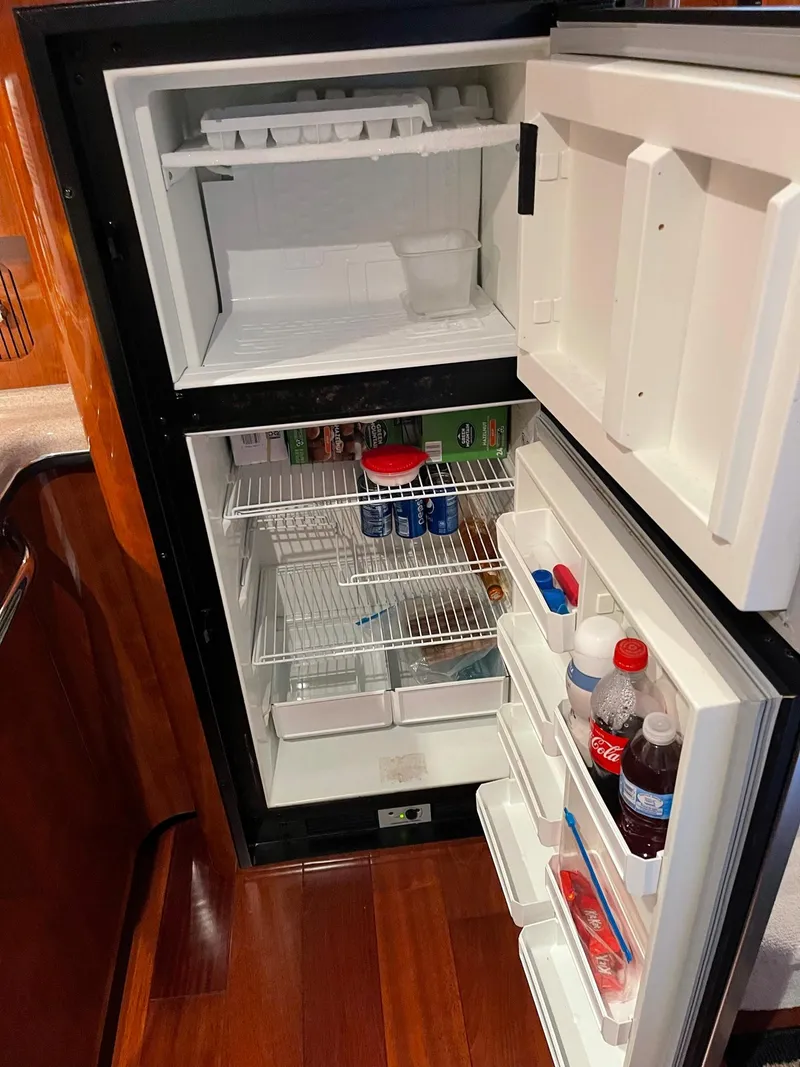 Slide: The Image of FULL SIZE AC/DC FRIDGE & FREEZER - 8