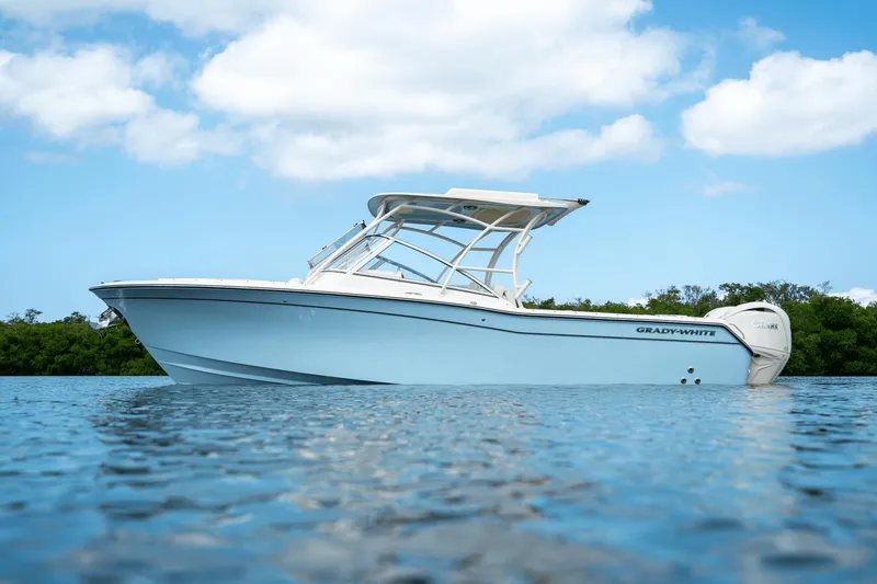 Slide: The Image of Grady-White 270 Freedom 2024 - 23