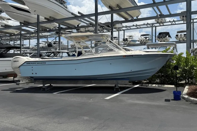 Slide: The Image of Grady-White 270 Freedom 2024 - 37