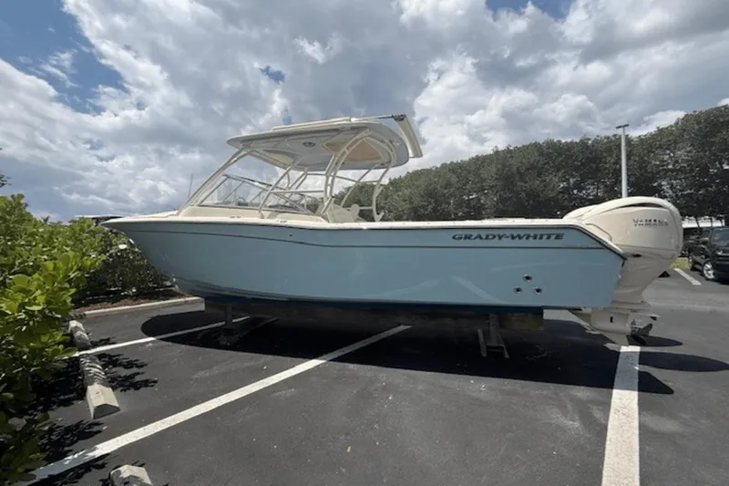 Slide: The Image of Grady-White 270 Freedom 2024 - 49