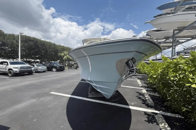 Slide: The Image of Grady-White 270 Freedom 2024 - 53