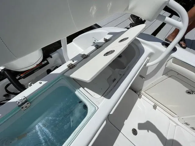 Slide: The Image of Century 2900 Center Console 2022 - 12