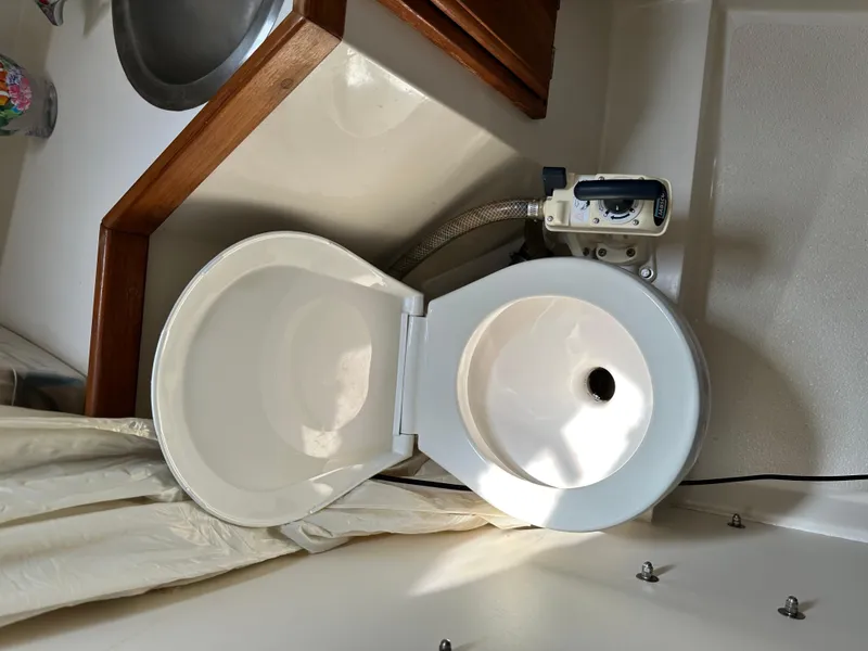 Slide: The Image of Catalina 30 MkII 1992 - 15