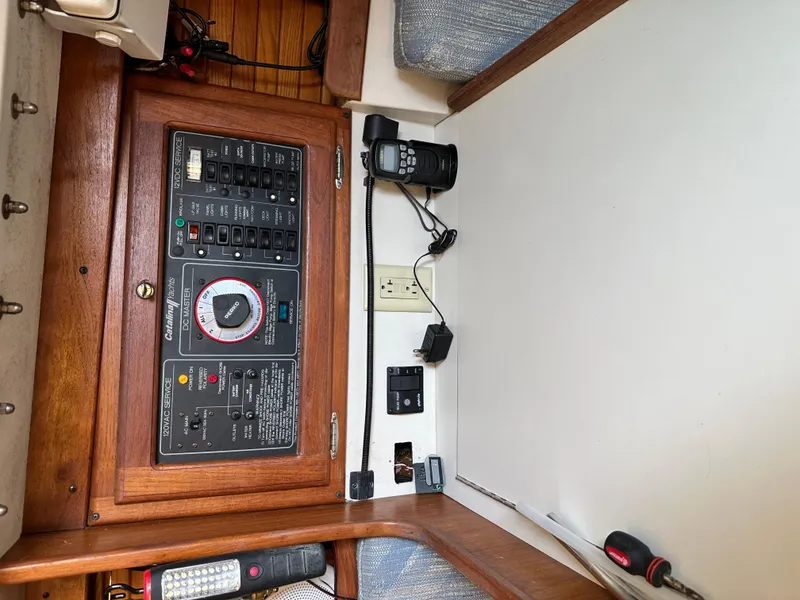 Slide: The Image of Catalina 30 MkII 1992 - 7