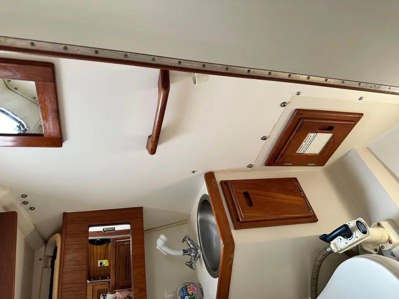 Slide: The Image of Catalina 30 MkII 1992 - 9