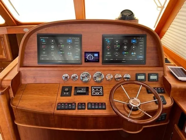 Slide: The Image of Hinckley Yachts Talaria 48 MY MKII 2020 - 17