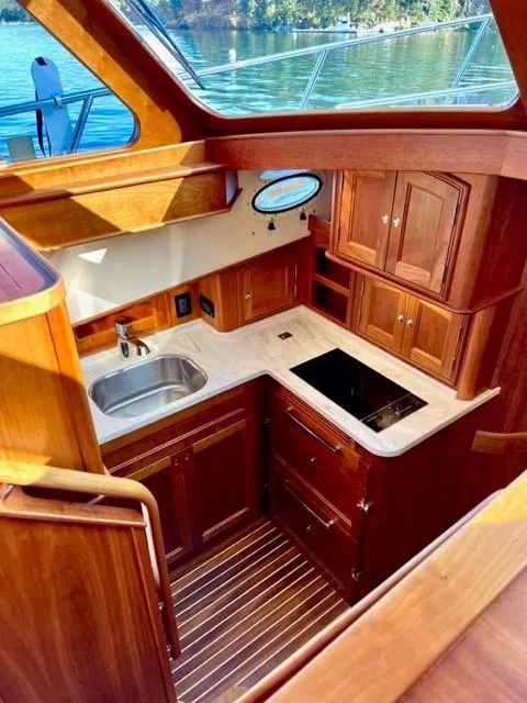 Slide: The Image of Hinckley Yachts Talaria 48 MY MKII 2020 - 23