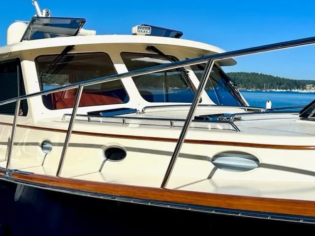 Slide: The Image of Hinckley Yachts Talaria 48 MY MKII 2020 - 38