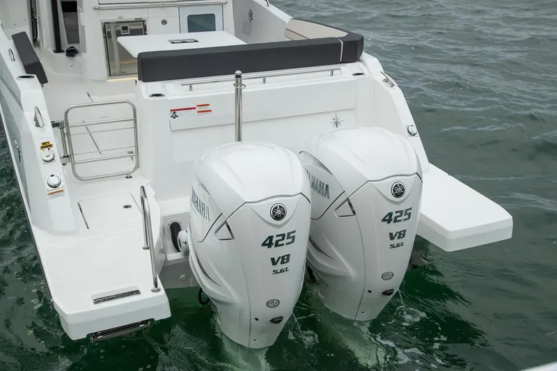 Slide: The Image of Manufacturer Provided Image - 4