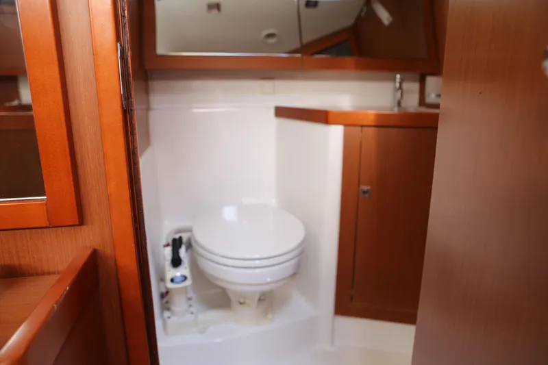 Slide: The Image of Aft head - 14