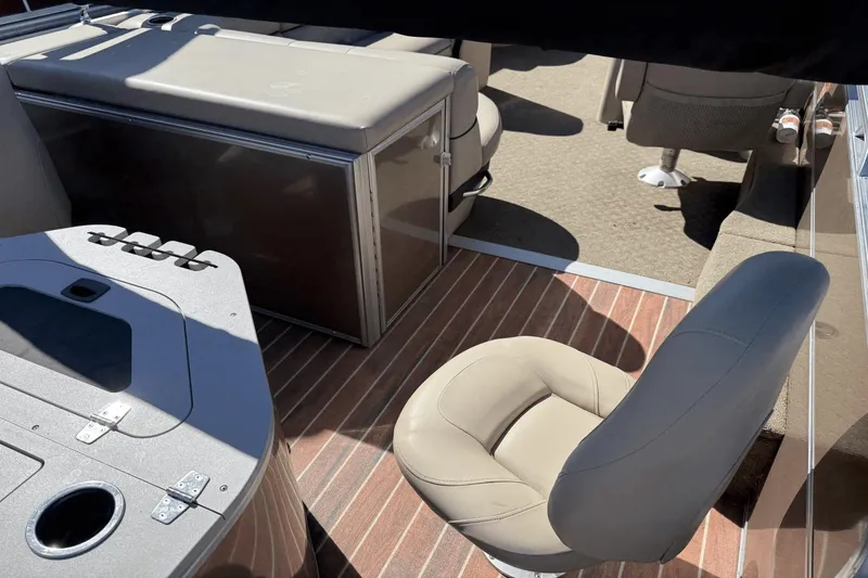 Slide: The Image of South Bay 522FCR13 2014 - 12