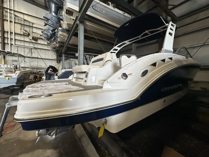 Slide: The Image of Chaparral 244 Sunesta 2018 - 53