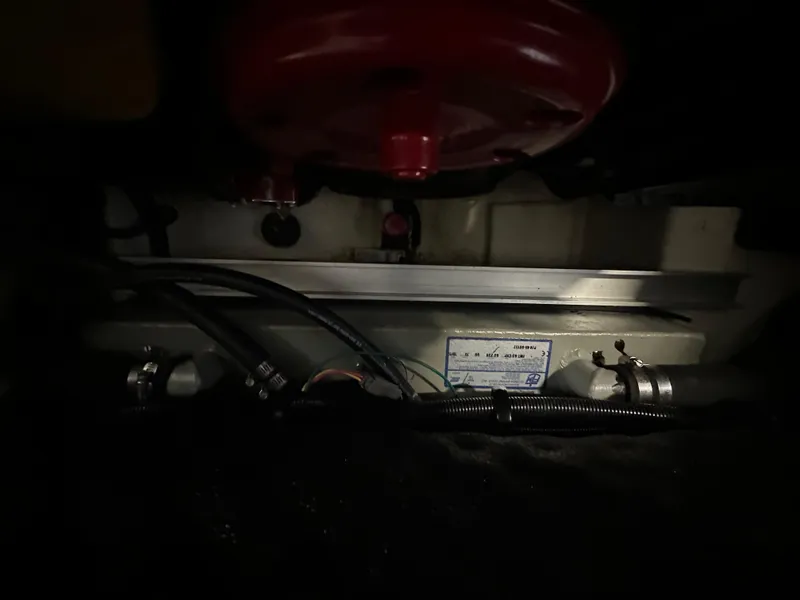 Slide: The Image of Chaparral 244 Sunesta 2018 - 62