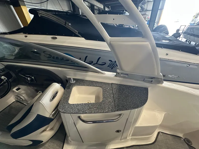 Slide: The Image of Chaparral 244 Sunesta 2018 - 63