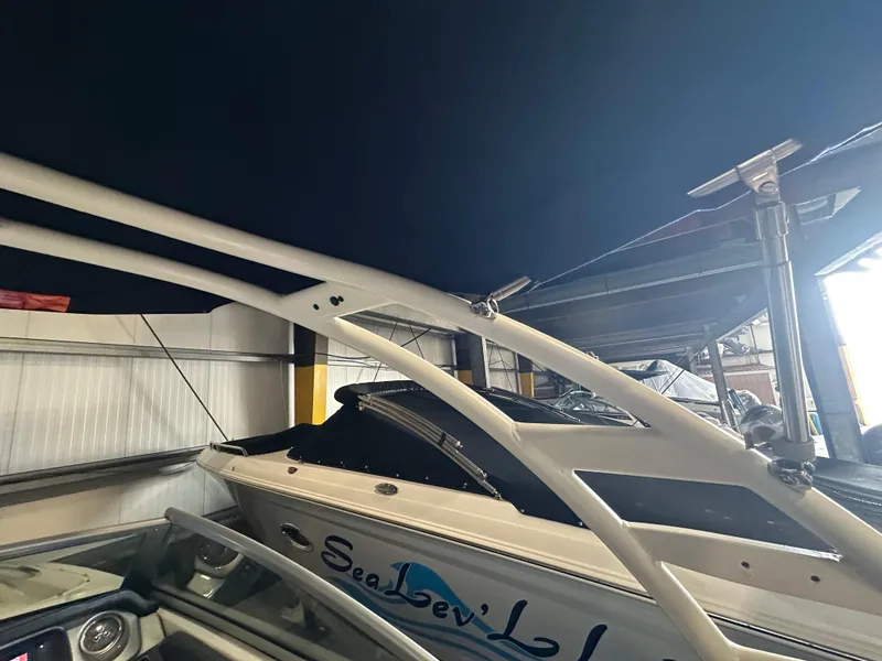 Slide: The Image of Chaparral 244 Sunesta 2018 - 64