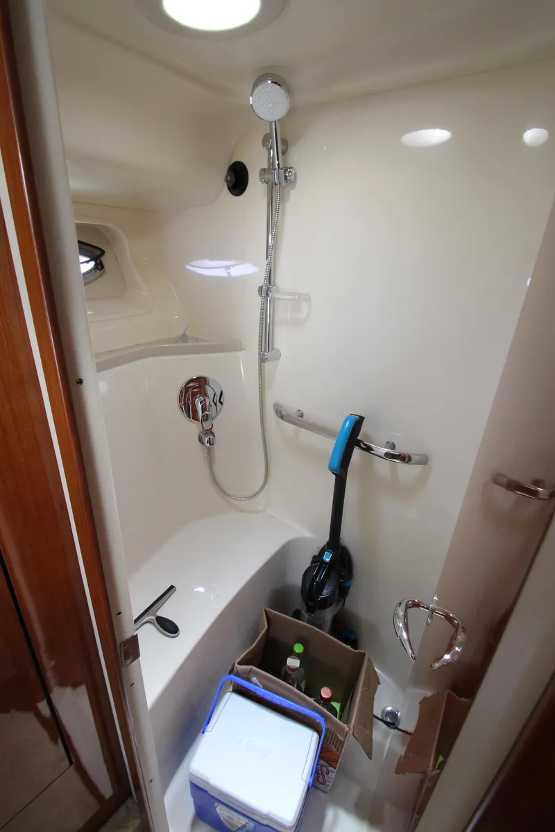 Slide: The Image of Sea Ray 550 Sundancer 2003 - 52