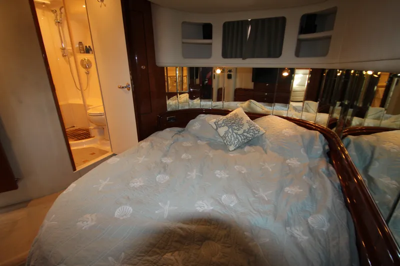 Slide: The Image of Sea Ray 550 Sundancer 2003 - 63