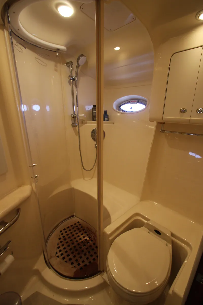 Slide: The Image of Sea Ray 550 Sundancer 2003 - 70