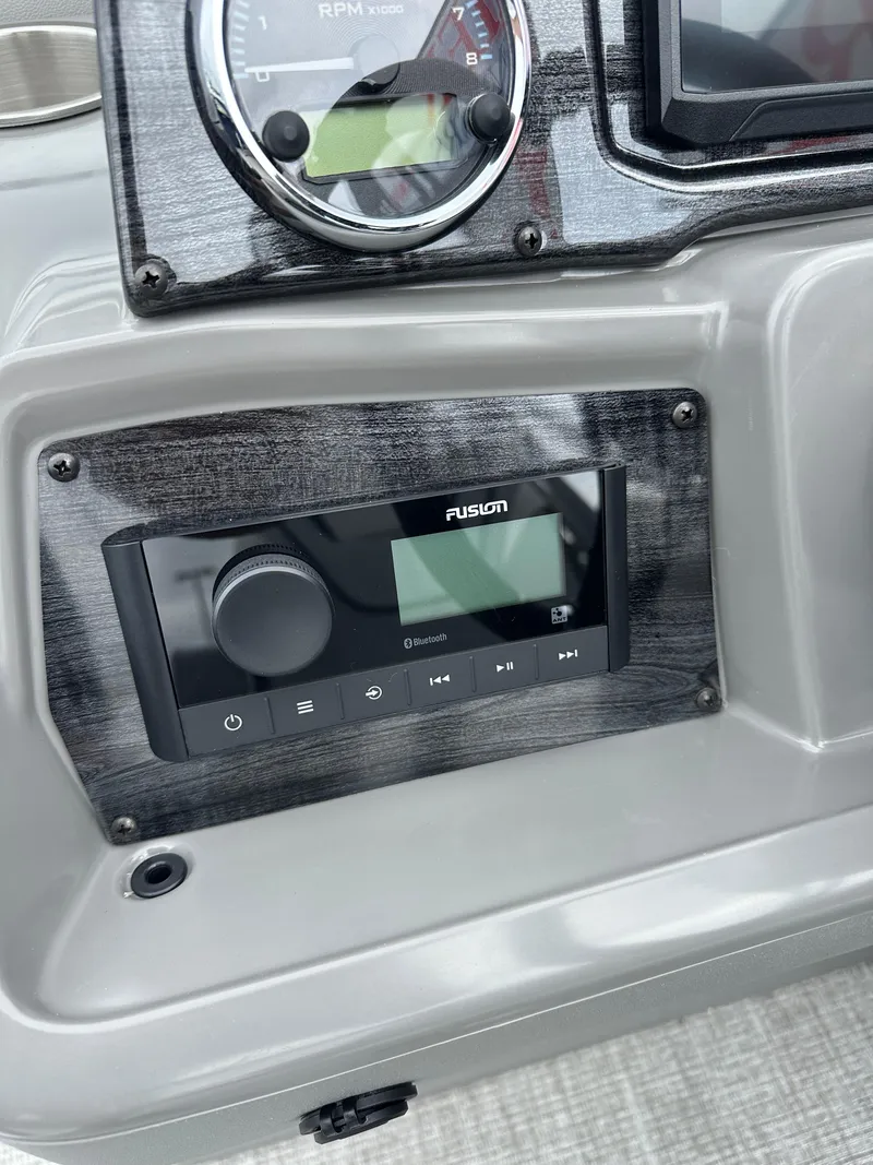 Slide: The Image of Avalon VNT85 QL23T 2025 - 11