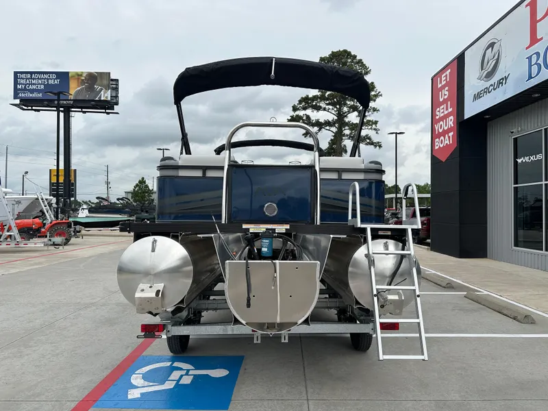 Slide: The Image of Avalon VNT85 QL23T 2025 - 9