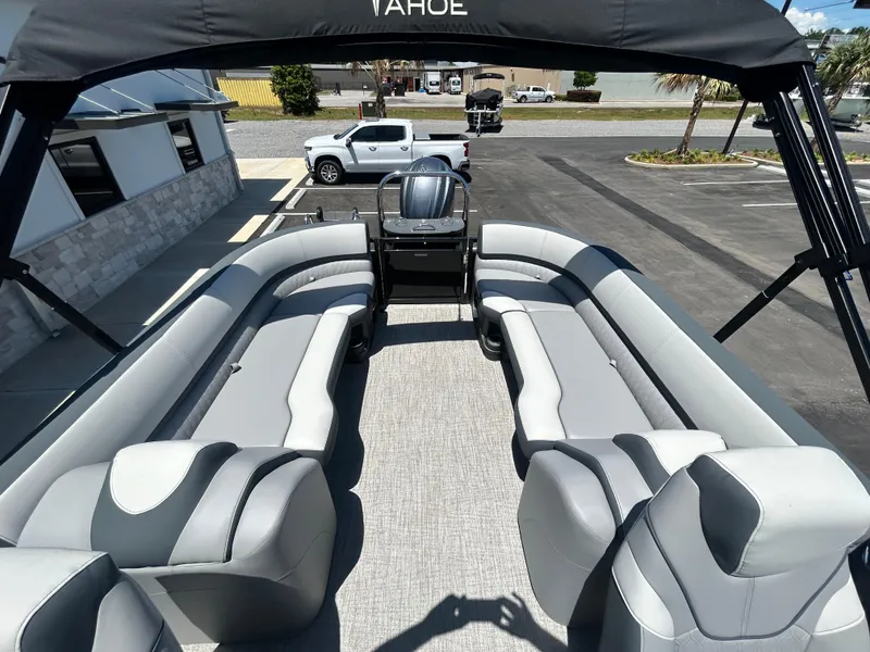 Slide: The Image of 2025 Tahoe LTZ QL25T pontoon boat with spacious seating and modern design. - 13