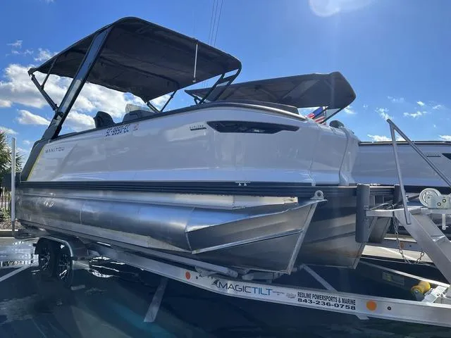 Slide: The Image of Manitou Explore 22 Bench W/ Trifold Bench 2023 - 1