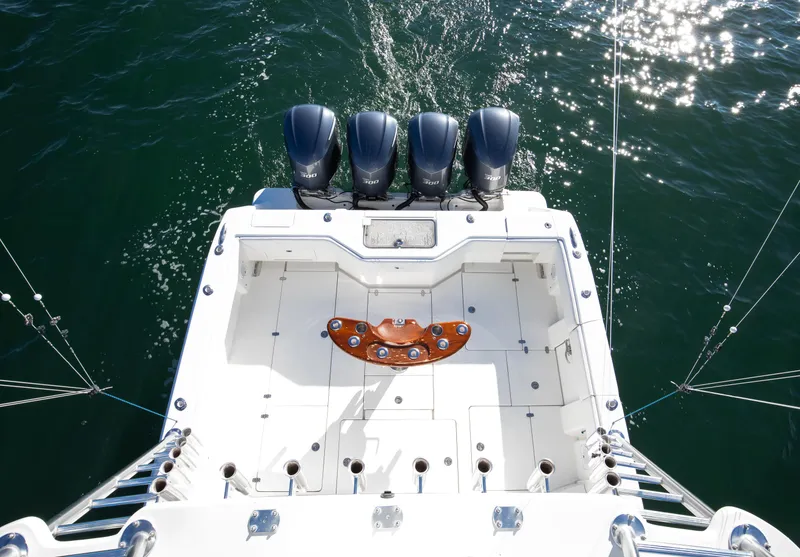 Slide: The Image of SeaVee 43 Hard Four - Exterior Cockpit - 19