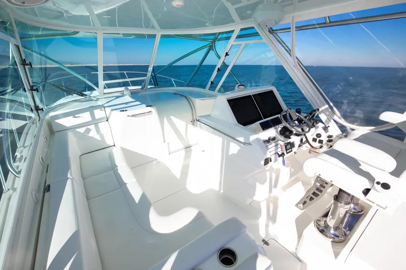 Slide: The Image of SeaVee 43 Hard Four - Exterior Helm - 22