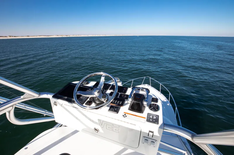 Slide: The Image of SeaVee 43 Hard Four - Exterior Tower - 27